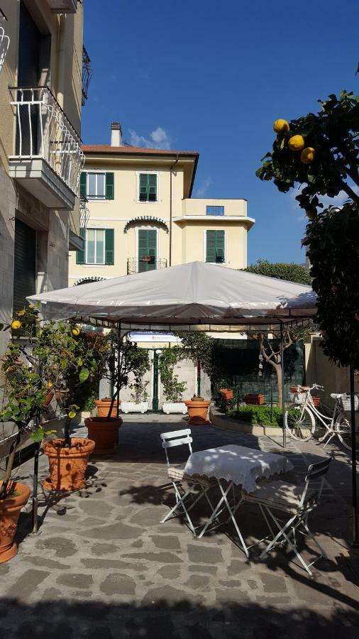 Nel Giardino Di Carla Apartment Rapallo Exterior photo